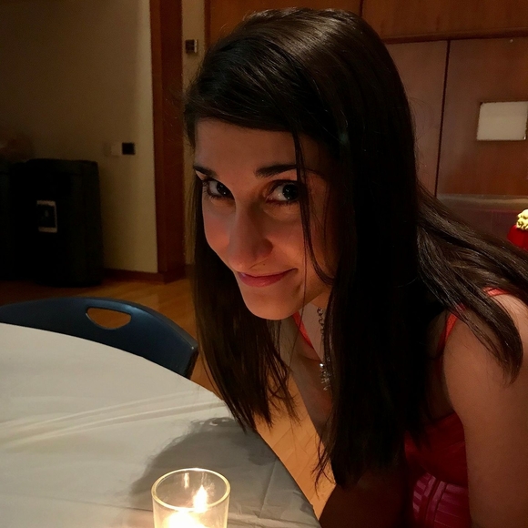 Meet your Posher, Alice - Picture 1 of 1